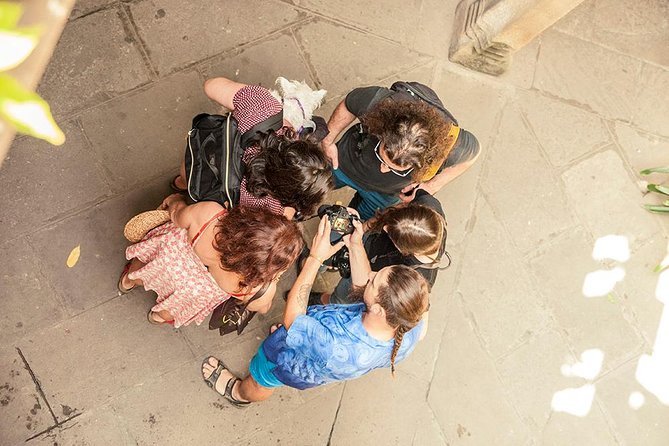 Private Photography Walking Tour with a Local - What the teaching feels like in practice