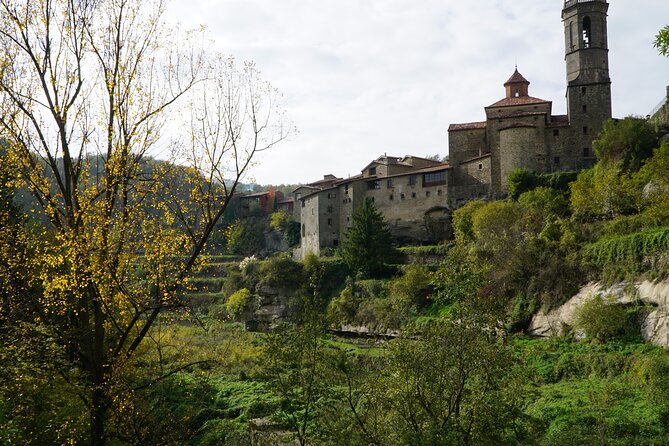 Private Pre-Pyrenees Medieval Village Hike from Barcelona - Rupit, a village built for wandering