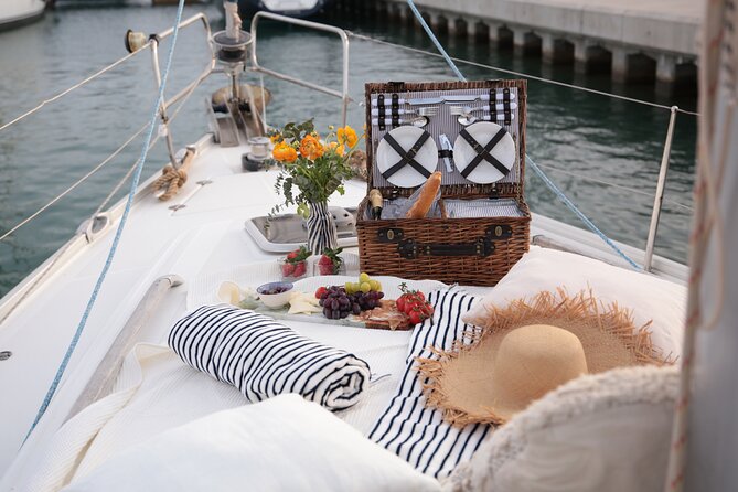 Private Sailing with SUP, Drinks and Appetizers from Barcelona - Two hours, or a longer day on the water