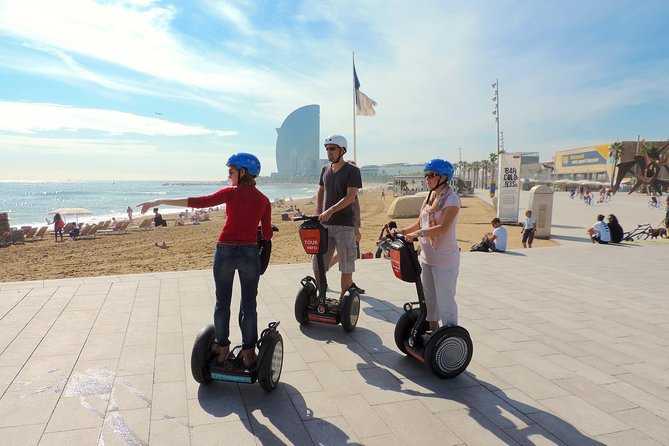 Private Tailored Excursion - Barcelona Segway Tour - Sagrada Familia and the Arc de Triomf