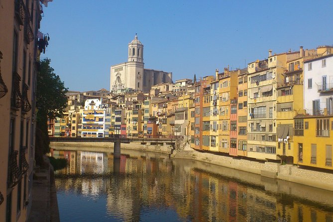 Private tour: Dali Museum and Girona from Barcelona - The Onyar River and Girona’s colorful divide