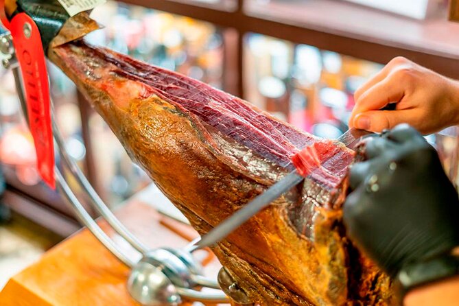 Private Tour: Tapas, Wine & Flamenco Show in Barcelona’s Old Town - Flamenco at Palacio Dalmases
