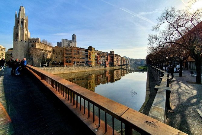 Private Tour to Girona - The Jewish Quarter, Onyar River, and route suggestions