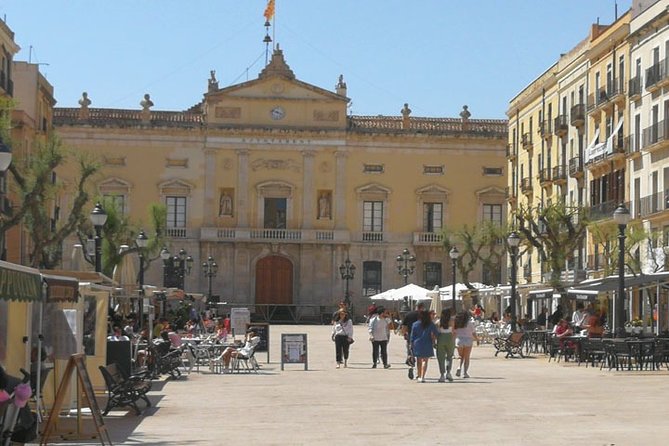Private Tour to Tarragona - Walking the old walls and Archaeological Walk