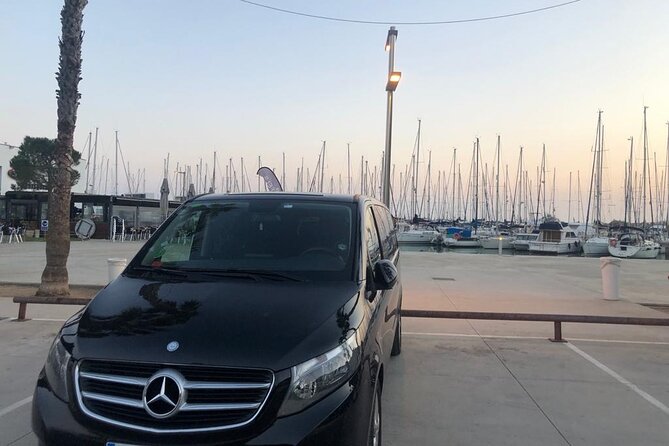 Private Transfer from Barcelona City to the Port (or vice versa) - Arriving at the Port of Barcelona