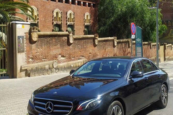 Private Transfer from Barcelona to the Port (or vice versa) - Cancellation and booking points