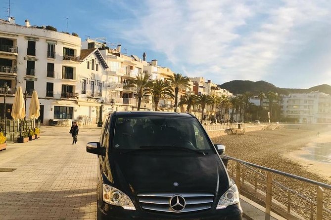 Private Transfer from Sitges to Barcelona Airport - What the 50-minute ride is really buying you