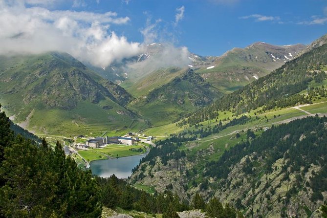 Pyrenees & Medieval Towns Small Group Tour from Barcelona - Why this Pyrenees day trip works from Barcelona