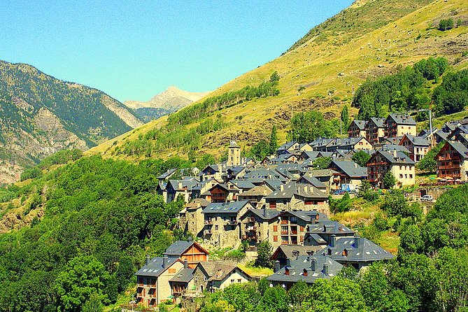 Pyrenees Private Tour from Barcelona with Easy Hike & Cogwheel Train - Leaving Barcelona in a private minivan