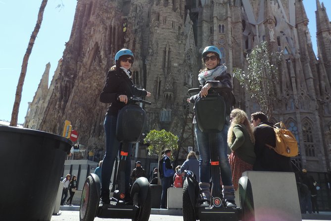 Sagrada Familia - 2H Segway Tour - A fast way to get your Barcelona bearings