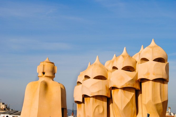 Sagrada Familia & Gaudi Tour Private or Small Group with Tickets - Passeig de Gràcia and Gaudí’s famous façades