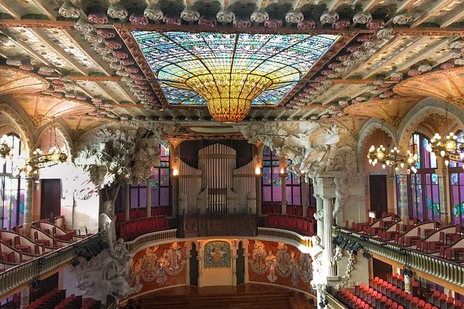 Sagrada Familia & Gaudi Tour Private or Small Group with Tickets - Inside Sagrada Familia with priority admission
