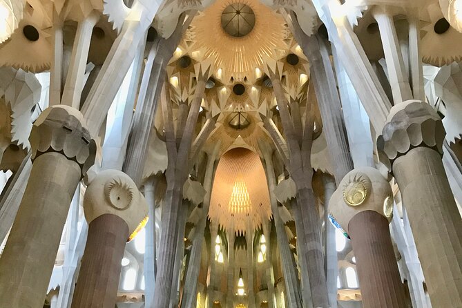 Sagrada Familia & La Pedrera Small Group Tour with Cava Tasting - Practical Details That Affect Your Choice