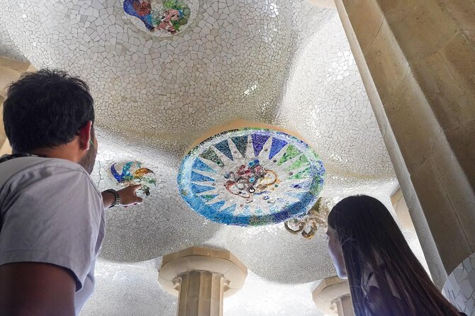 Sagrada Familia & Park Guell Guided Tour with Skip The Line - Clothing, timing, and other practical details