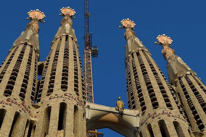 Sagrada Familia Private Tour with Skip-the-Line Ticket - What the private format is really worth