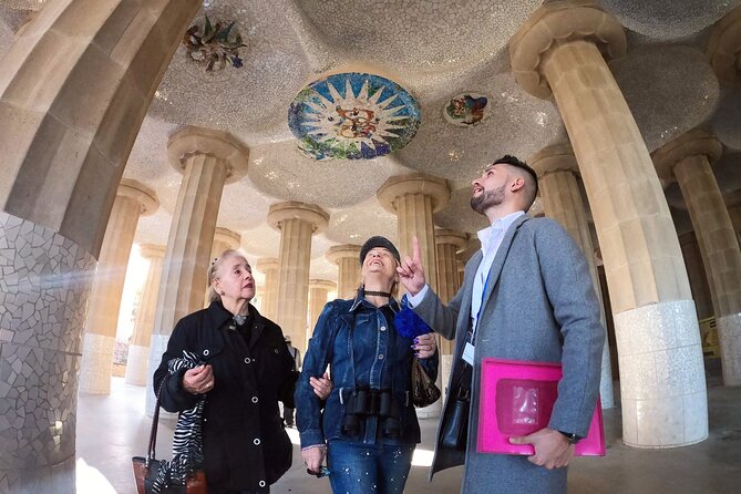 Sagrada Familia: Small Group Tour, hotel pick-up with Fast-Track - What the 90-minute schedule really means