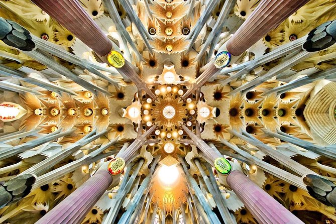 Sagrada Familia: Small Group Tour, hotel pick-up with Fast-Track - Why fast-track entry earns its keep