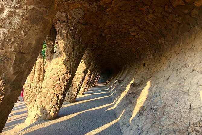 Self-Guided Audio Tour-The Surrealist Barcelona of Dalí and Gaudí - A short route through Barcelona’s artistic imagination