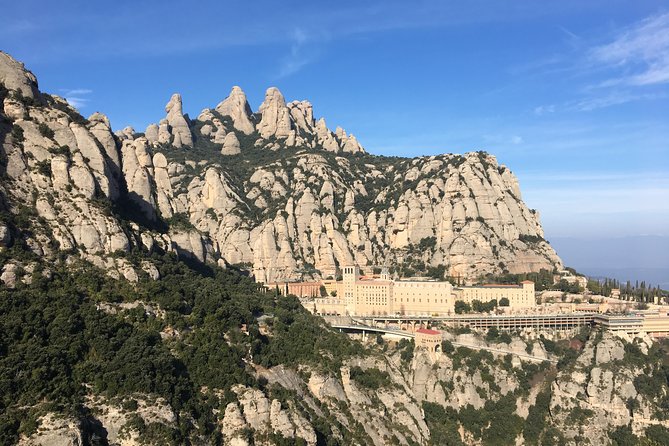 Semi-Private Montserrat Monastery & Hiking Experience - Free time for cheese, cafés, and souvenirs