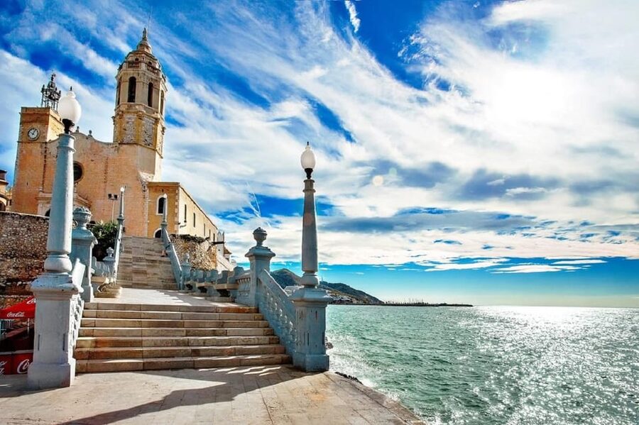 Sitges: Sailboat trip + walking tour and wine cellar tour - Celler de l’Hospital, where Sitges meets Malvasia