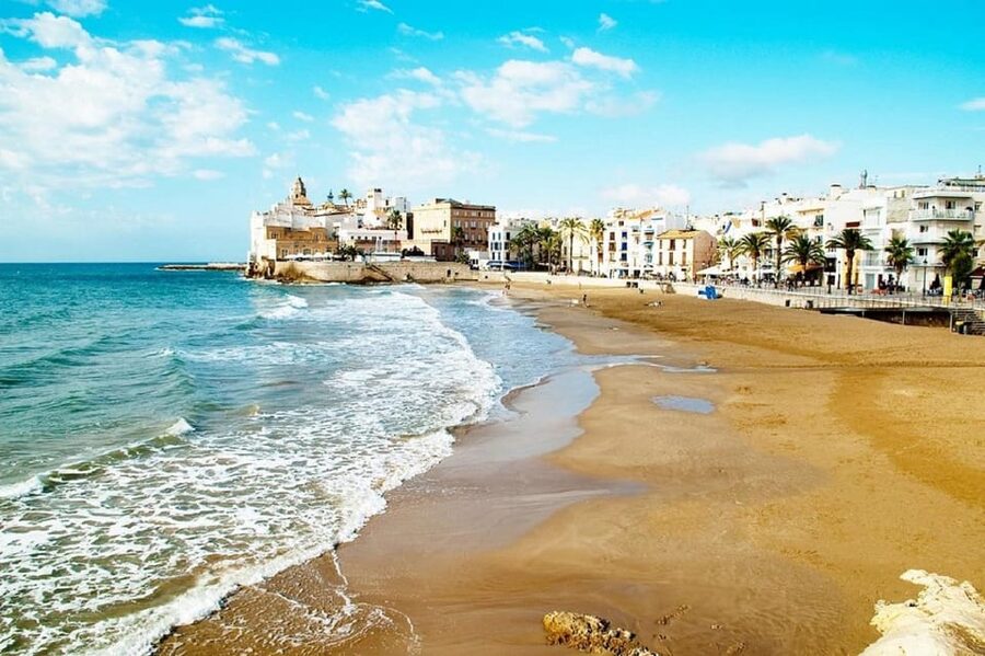 Sitges: Sailboat trip + walking tour and wine cellar tour - What the $1,766 price means for two people