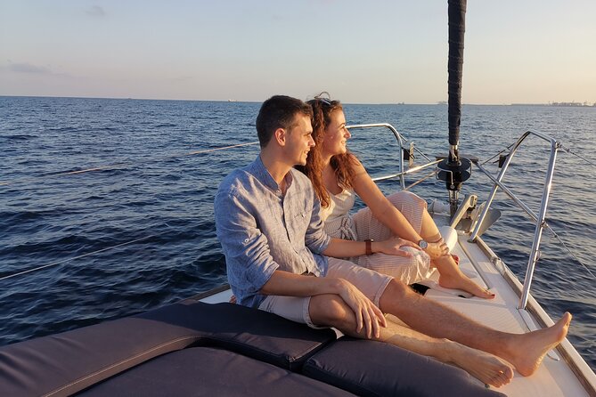 Sunset Sailboat Tour along the Coast with Open Bar - Is it really a sailing trip?