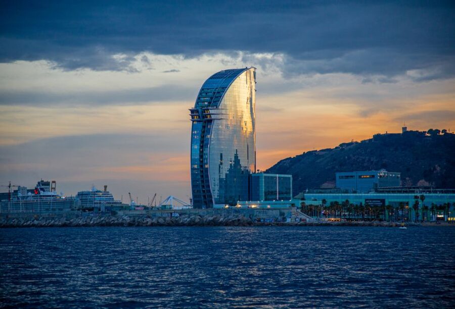Sunset Sailing Experience in Barcelona - Key points to know before booking