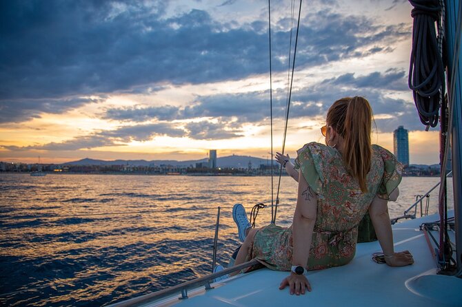 Sunset Sailing Tour in Barcelona - What you will and will not see
