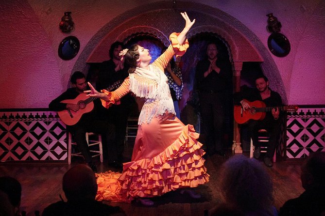 Tablao Flamenco Cordobes on Rambla Barcelona with Dinner Option - Choosing between the show, tapas, and dinner