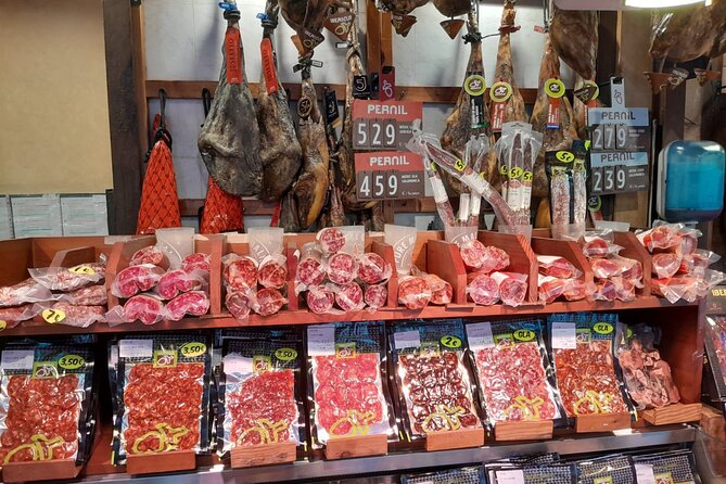 Tarragona Culinary Experience: Olive Oil & Iberian Ham Delight - Lunch with ham and cheese