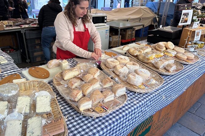 Tasty Barcelona Street Food Tour With Local Market Visit - La Boqueria turns the first 45 minutes into lunch