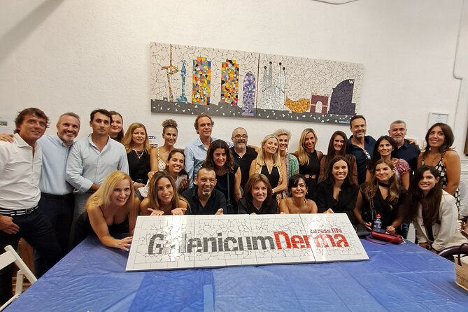 Teambuilding Barcelona: Create the logo of your company in mosaic - What makes it useful for office teams