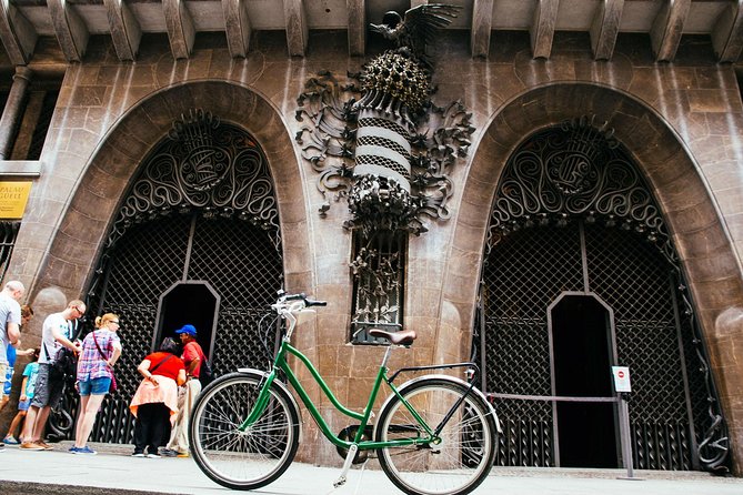 The Beauty of Barcelona by Bike: Private Tour - Sagrada Familia, the route’s grandest landmark