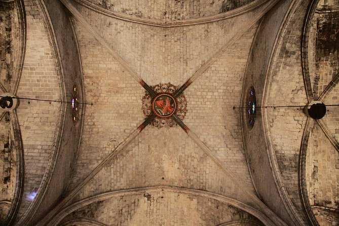 'The Cathedral of the Sea' Walking Book Tour - Plaça de Sant Jaume and Catalan public life