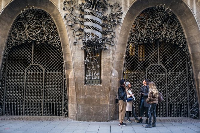 The Ultimate Old Town Tour in Barcelona - What the $90 price buys you