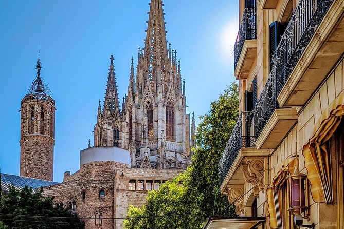 Together Food and Culture Walking Tour in Barcelona - Sevan and Ani bring the personal connection