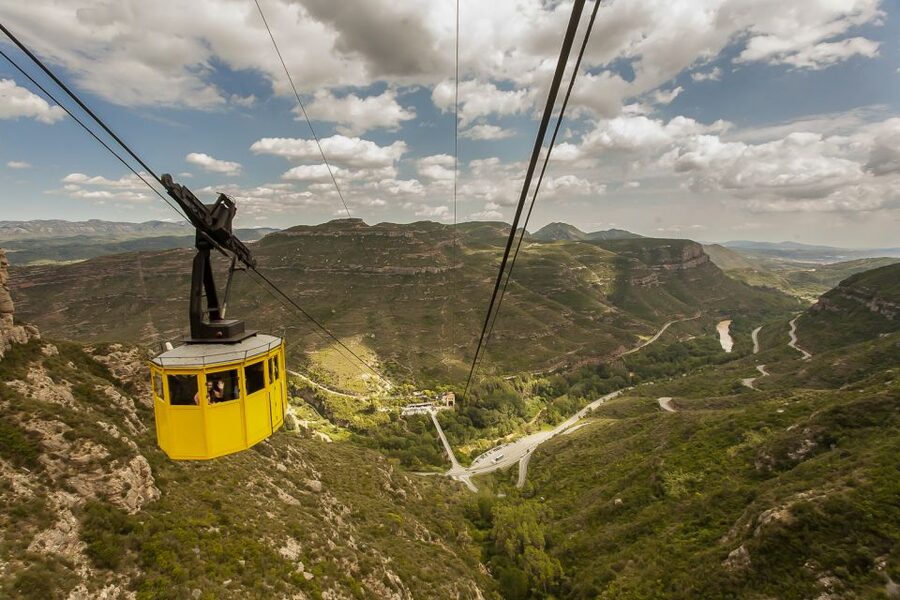 Tot Montserrat: Transport, Museum Tickets, and Lunch - Rack railway or cable car to the monastery
