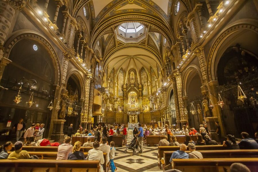 Tot Montserrat: Transport, Museum Tickets, and Lunch - The Audiovisual Gallery and Museu de Montserrat