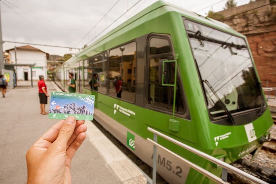Trans Montserrat: Return Ticket and Audiovisual Exhibit - The rack railway climb to the monastery