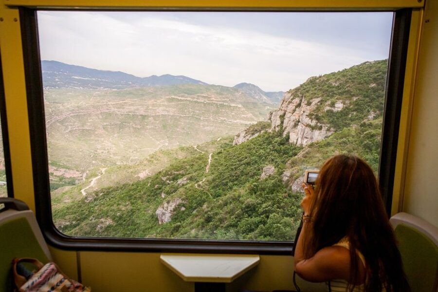 Trans Montserrat: Return Ticket and Audiovisual Exhibit - From Plaça d’Espanya to Monistrol de Montserrat