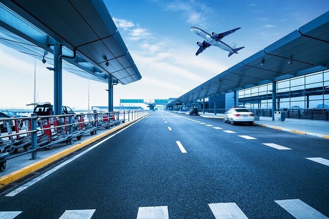 Transfer: El-Prat Airport (BCN) to Barcelona City Center - Why a private vehicle can be worth $33.08