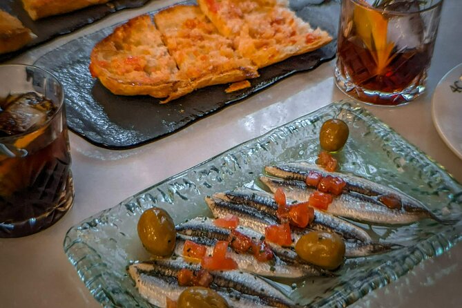 Vidavivida Wine Journey Food and Culture Tour in Barcelona - Who should book this evening walk?