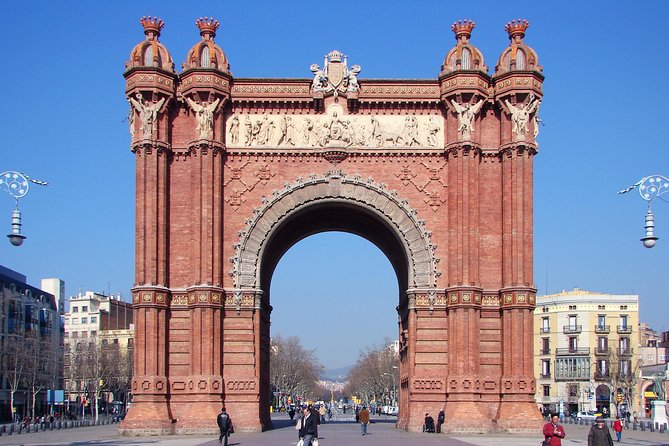 Welcome Tour in Barcelona - Santa Maria del Mar from the outside