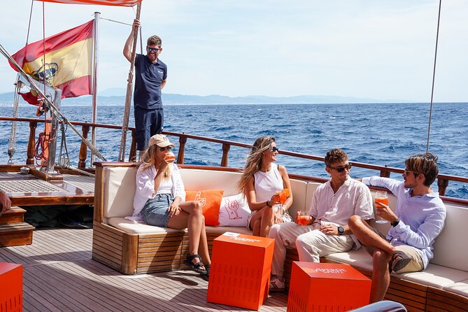Wooden Boat Sailing with Tapa and Welcome Drink - Setting out from Moll de les Drassanes